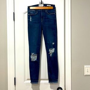 FRAME distressed Skinny jeans